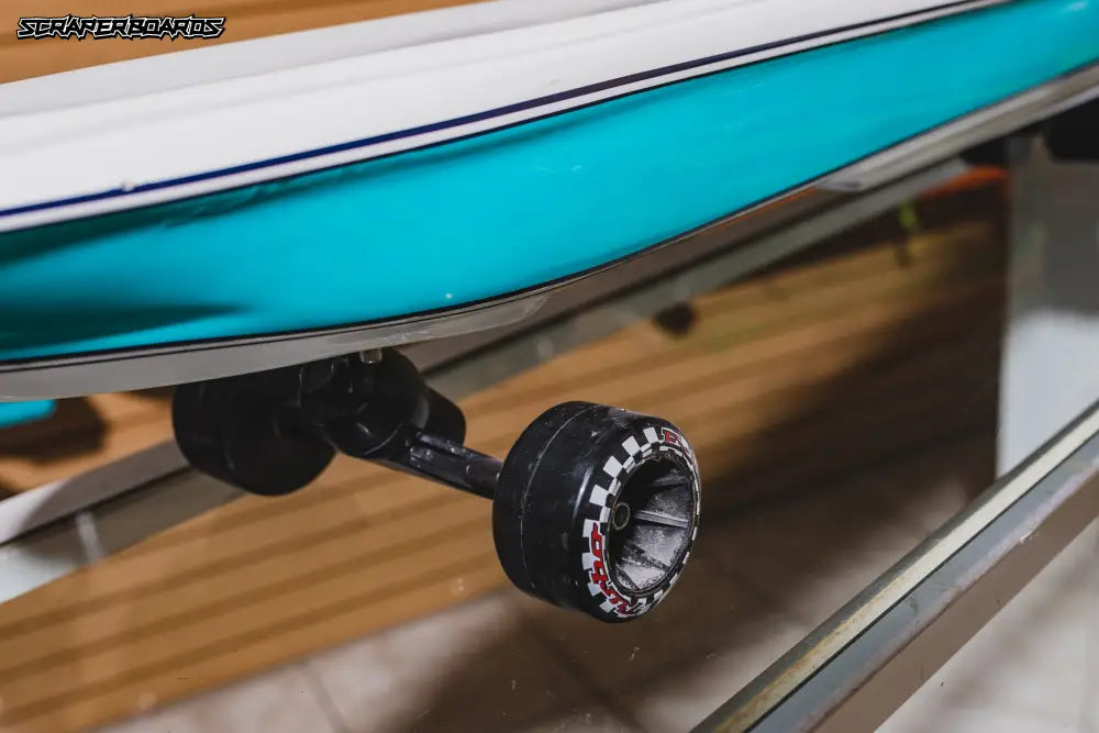 Scraper Yacht Skateboard - Medium Custom Electric Skateoard